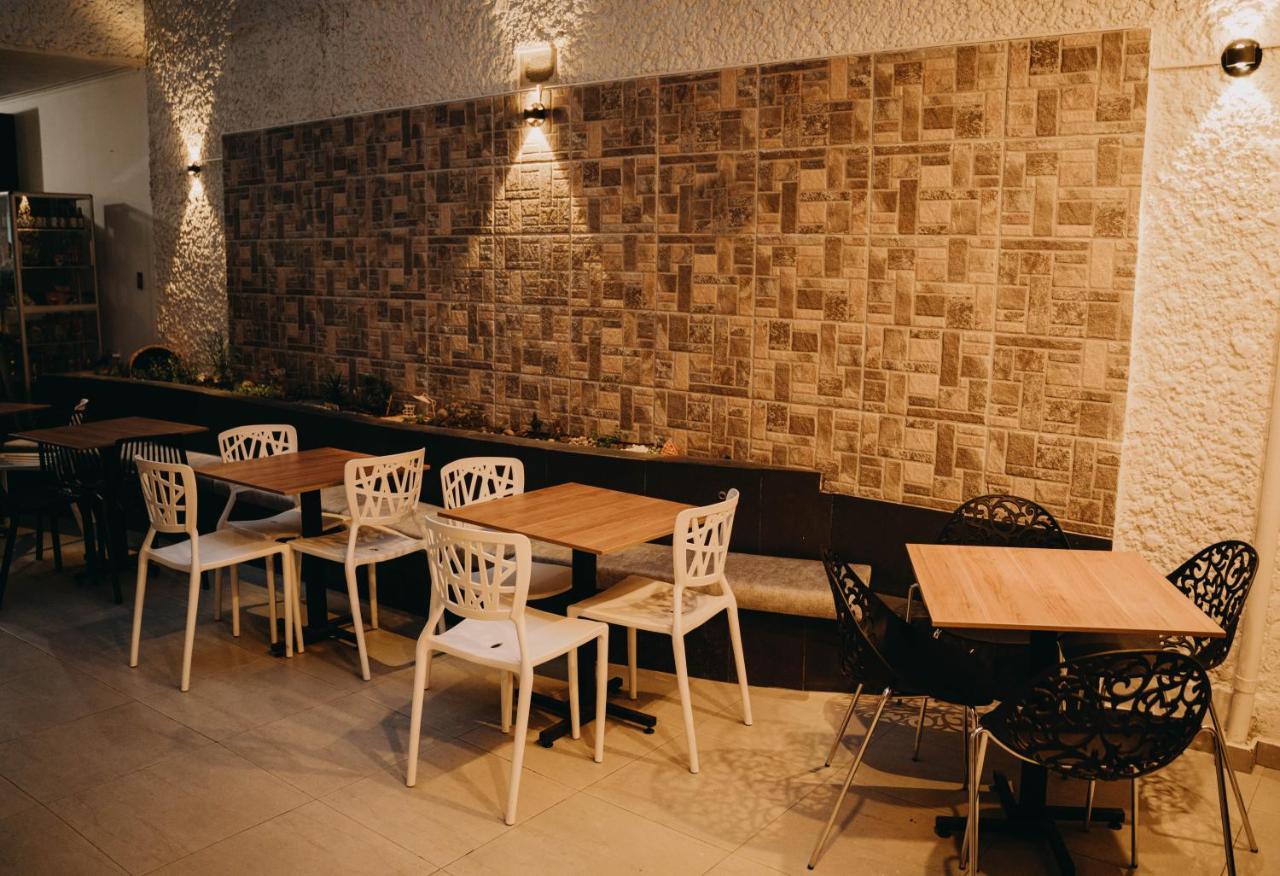 Hotel A & A Santa Alejandria 메딜린 외부 사진