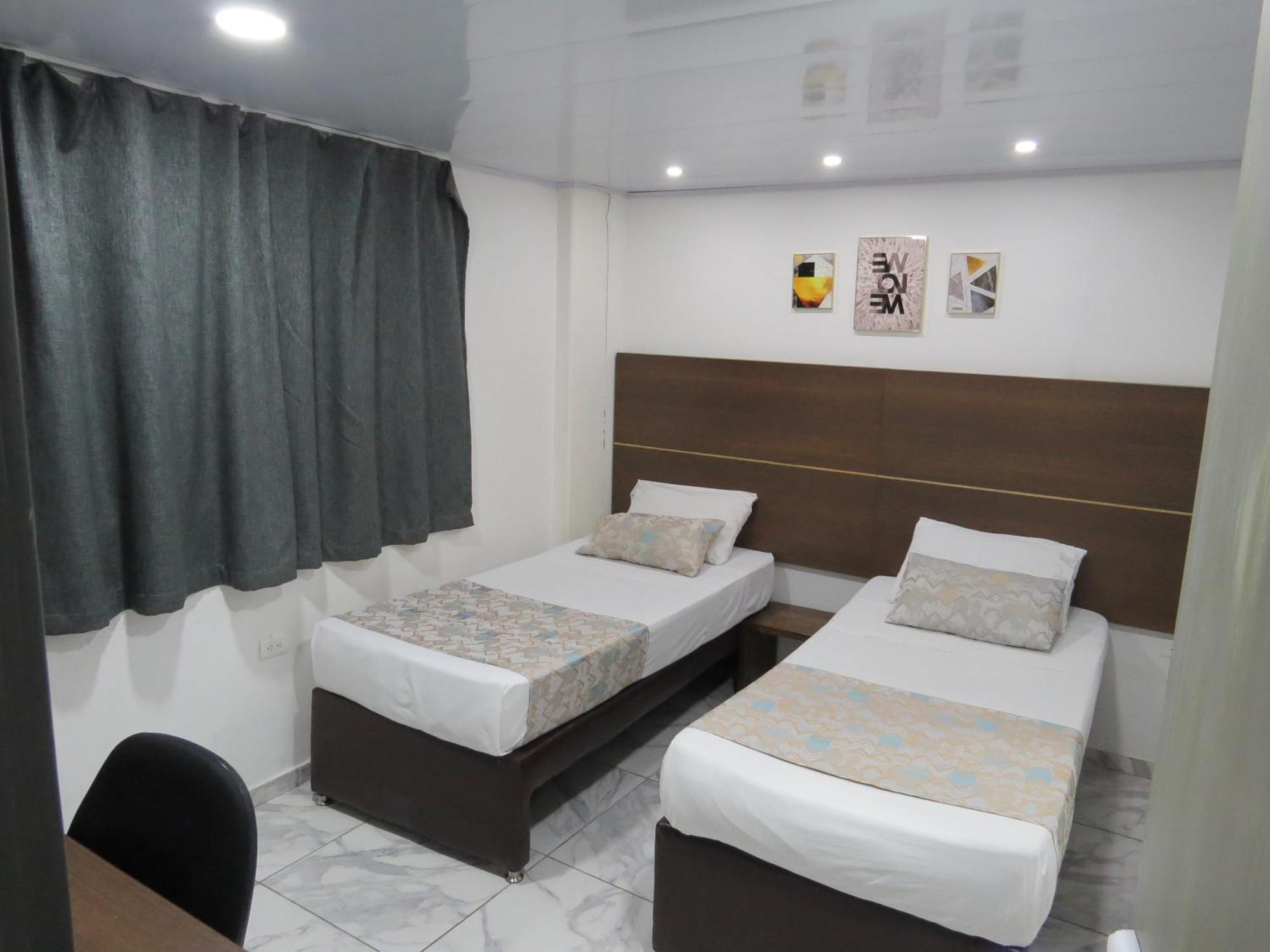 Hotel A & A Santa Alejandria 메딜린 외부 사진