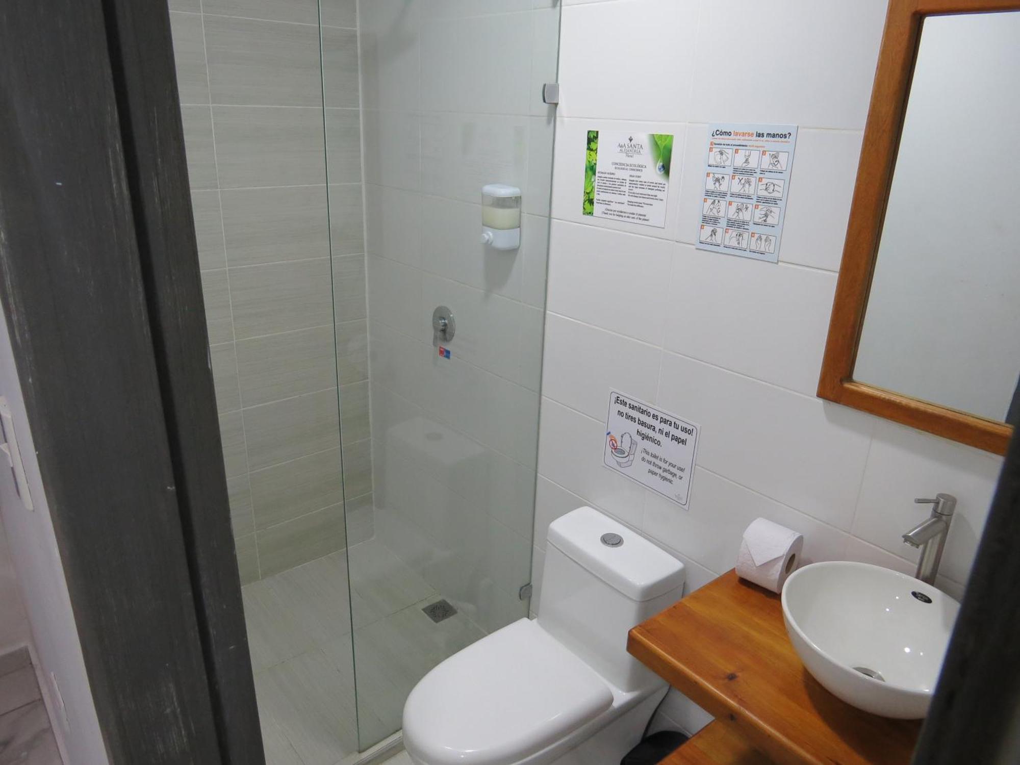 Hotel A & A Santa Alejandria 메딜린 외부 사진