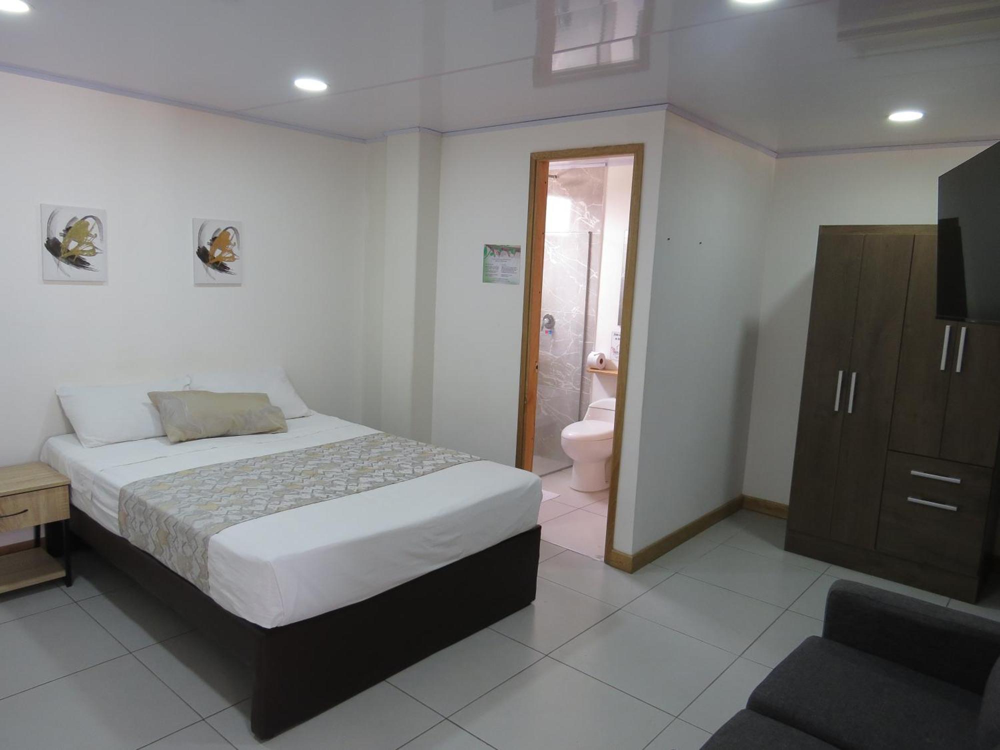 Hotel A & A Santa Alejandria 메딜린 외부 사진